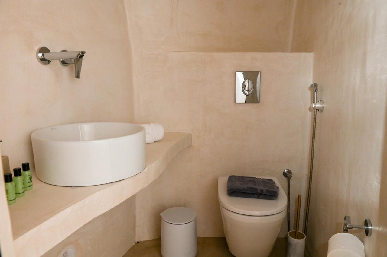 Three Bells Suites Φηροστεφάνι Εξωτερικό φωτογραφία