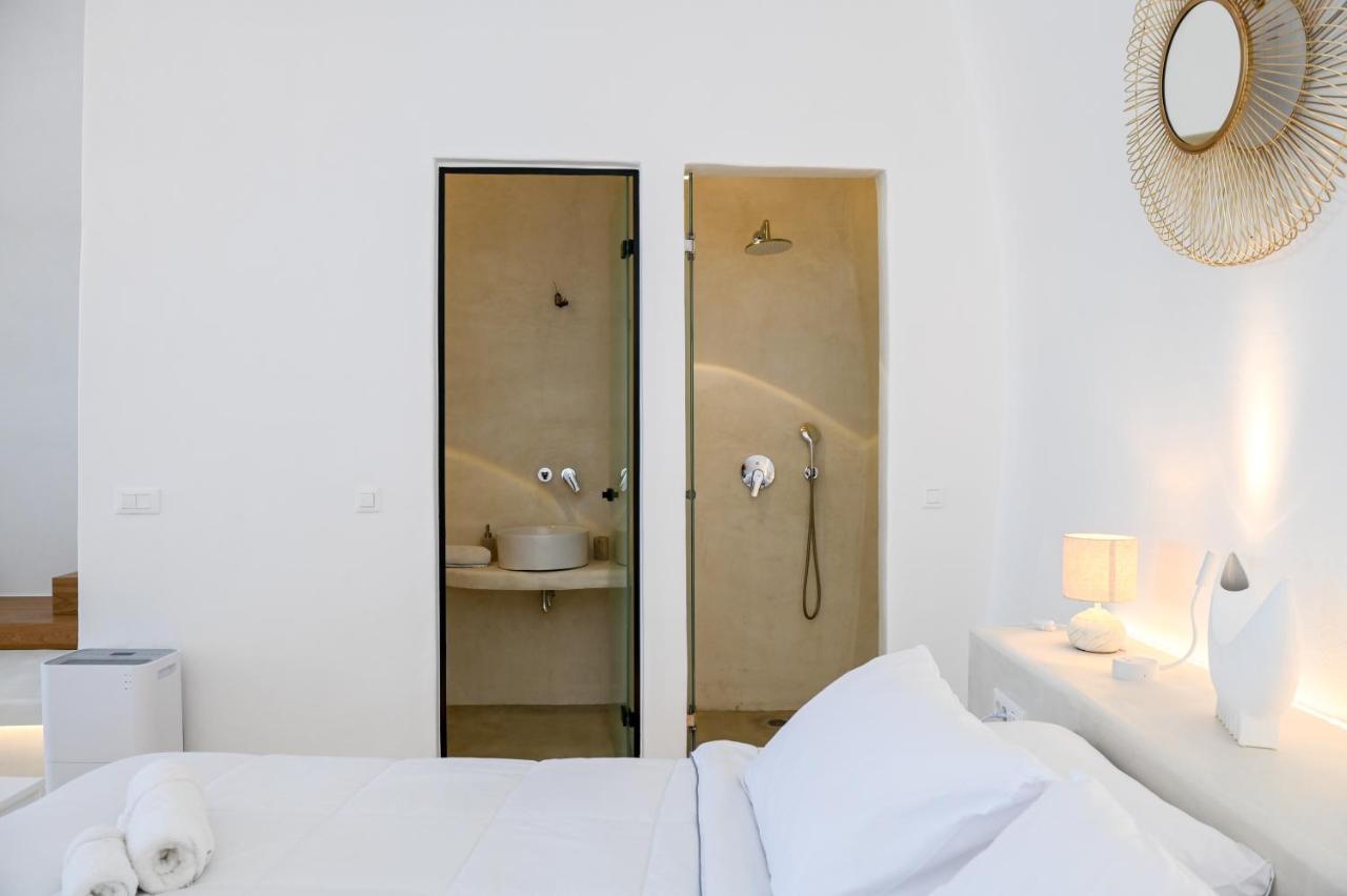 Three Bells Suites Φηροστεφάνι Εξωτερικό φωτογραφία