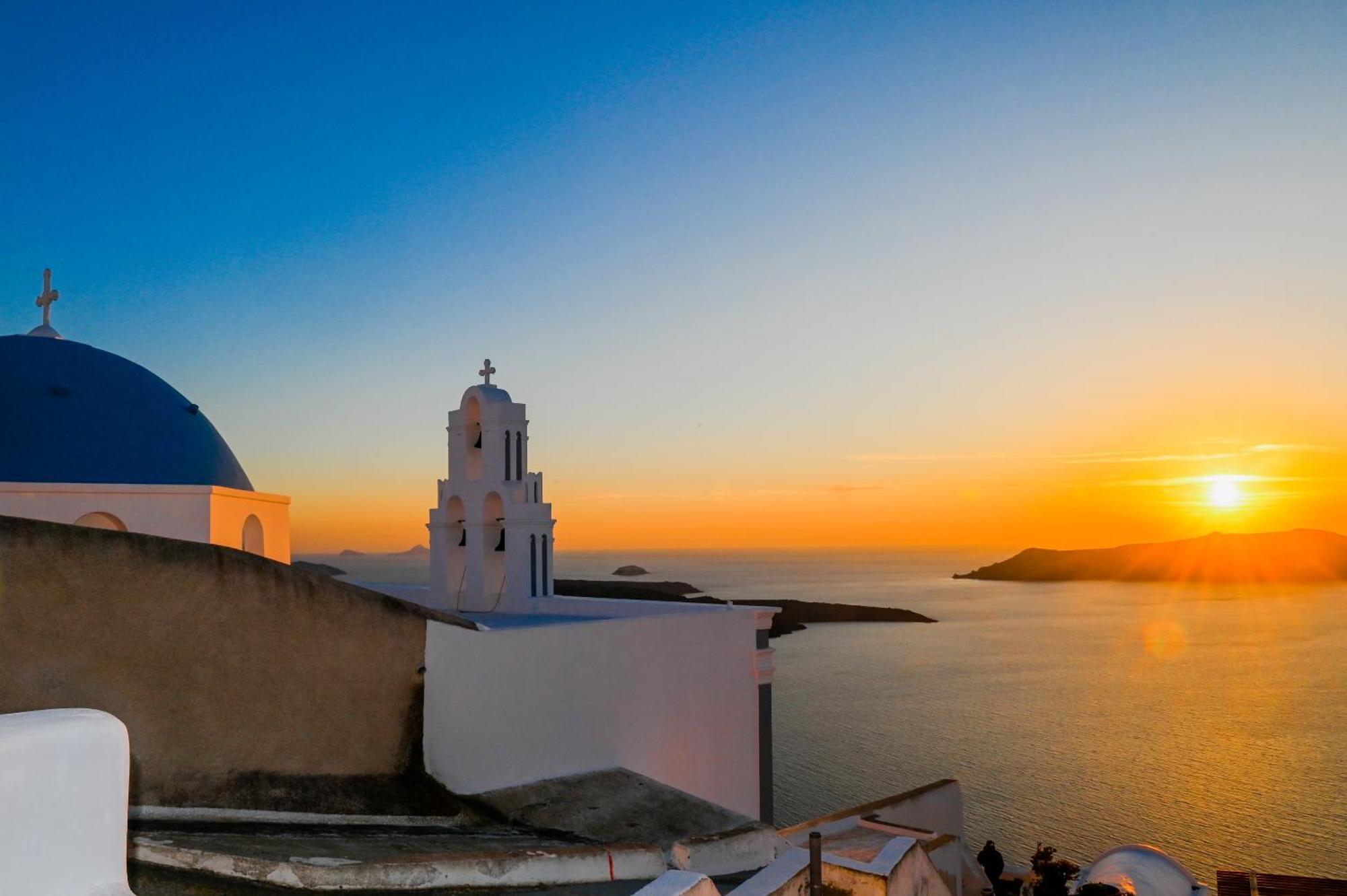 Three Bells Suites Φηροστεφάνι Εξωτερικό φωτογραφία
